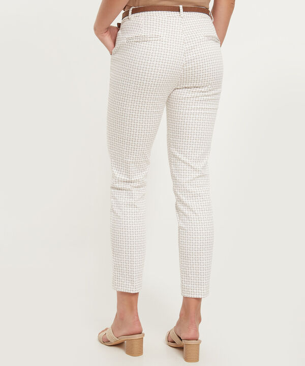 Pantalón Básico Bolsillos Diagonal Estampado Con Cinturón
