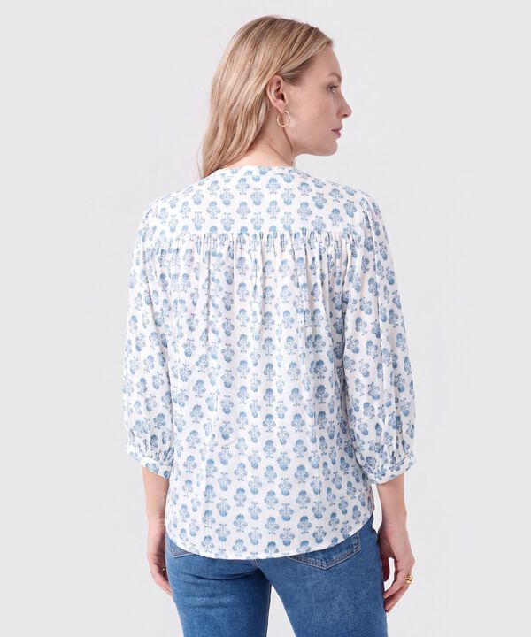 Blusa De Cuello Ner&uacute; Con Botones Mujer