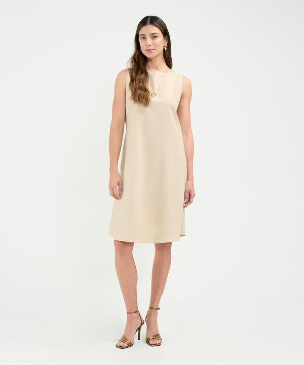 Vestido en Efecto Lino image number null