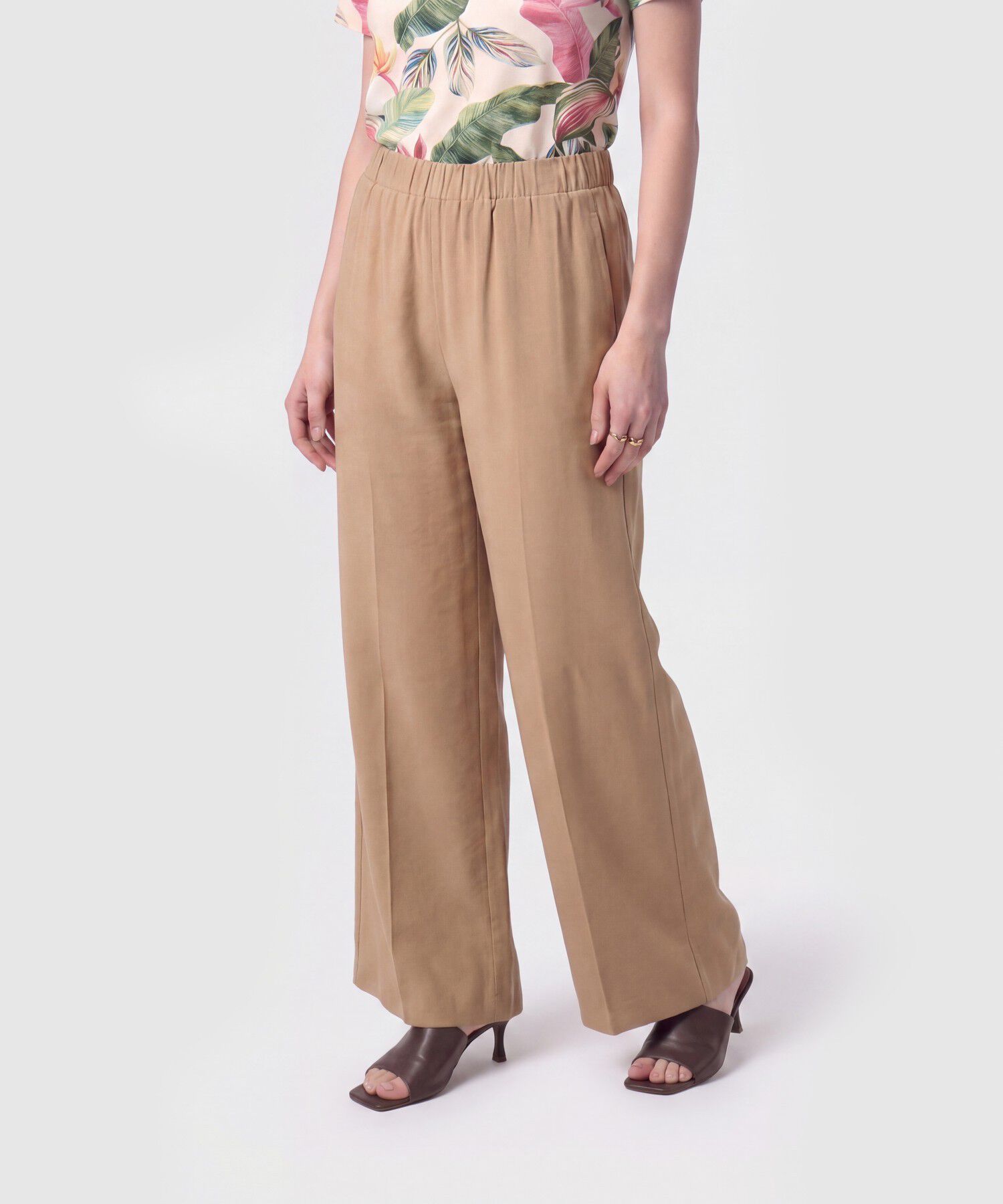 Pantal&oacute;n Fluido con Pretina Para Mujer