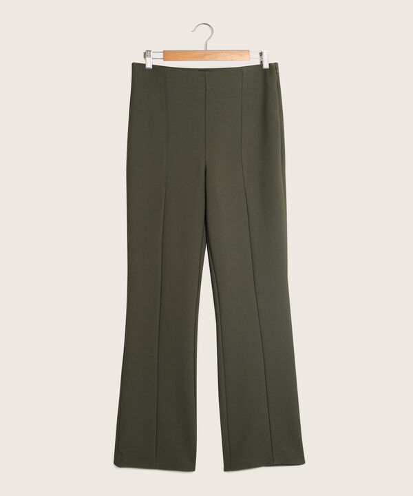 Pantalón Clásico Bota Flare Unicolor