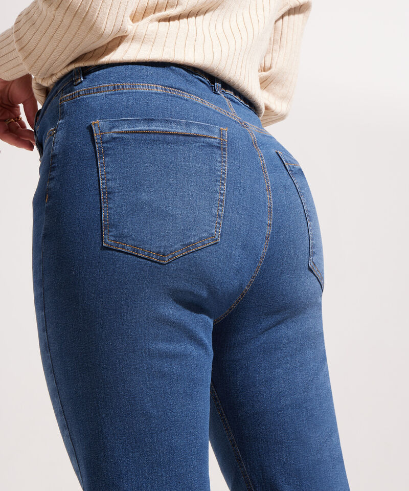 Jean Fit Straight Tono Azul  Medio