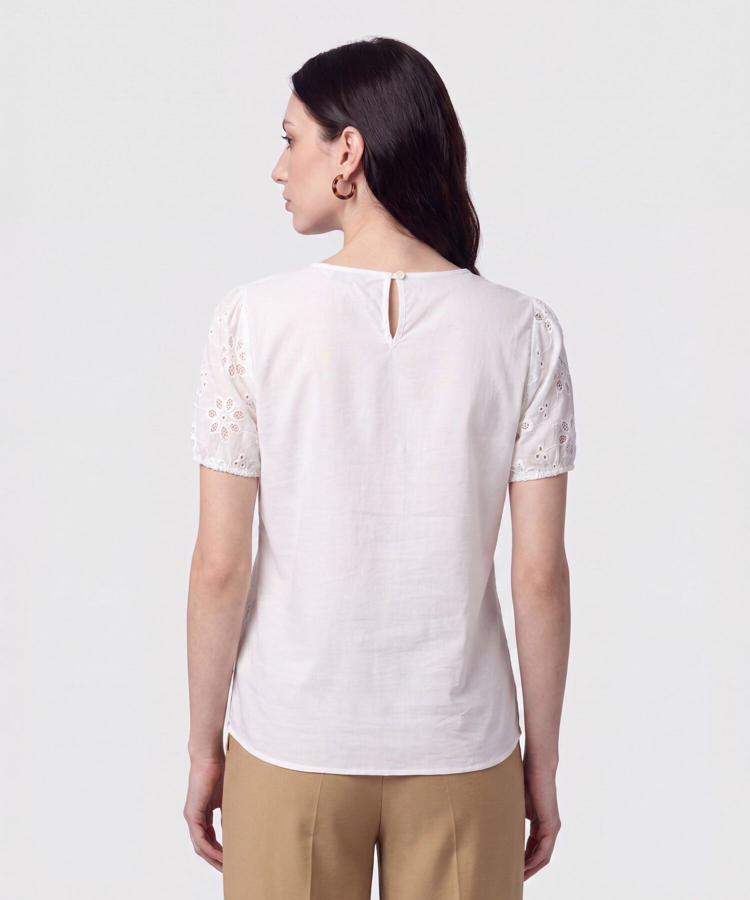 Blusa con Ojalillos Manga Globo Mujer
