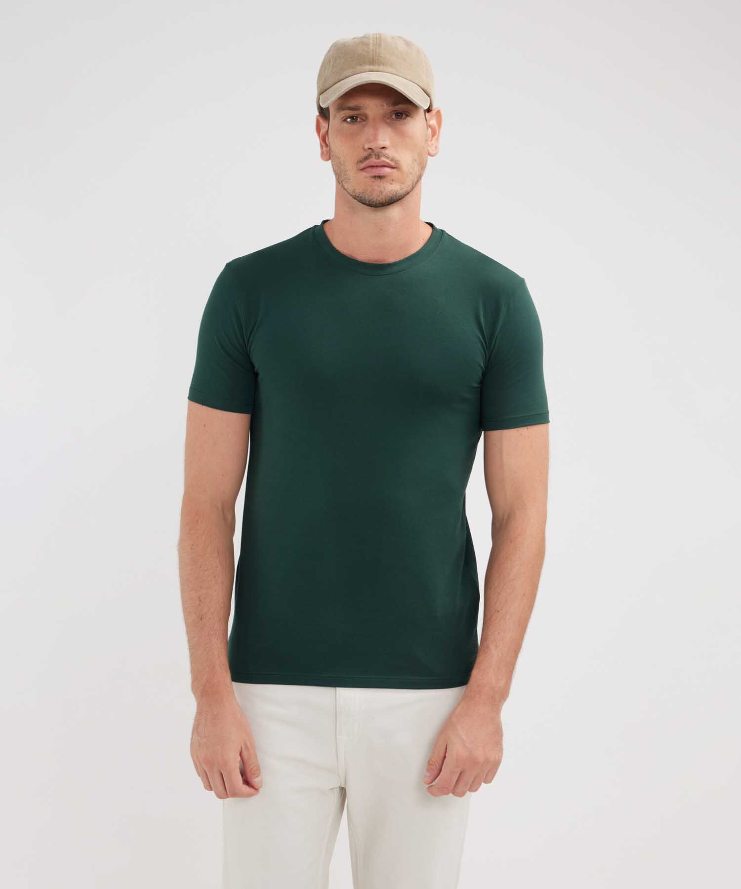 Camiseta Slim Cuello Redodno Manga Corta