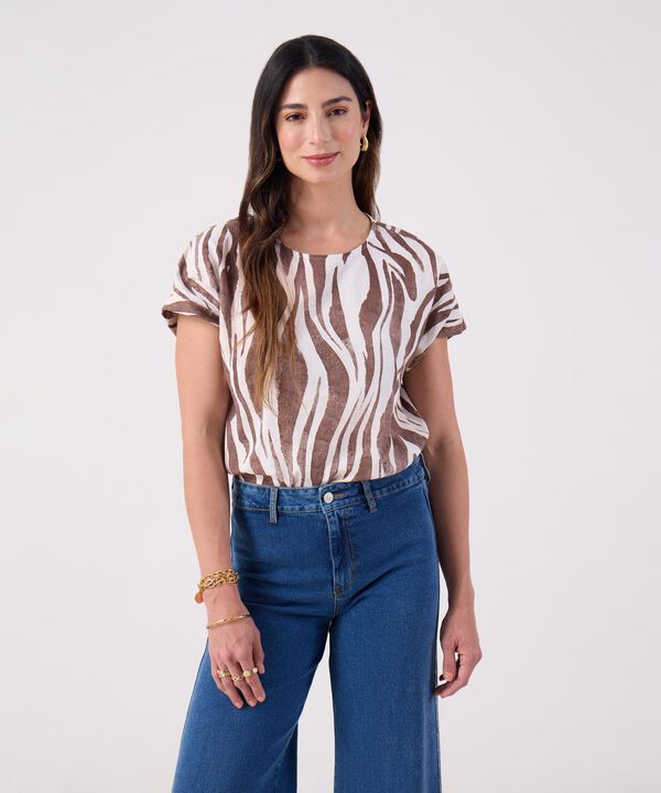 Blusa Estampada Cuello Redondo  image number null
