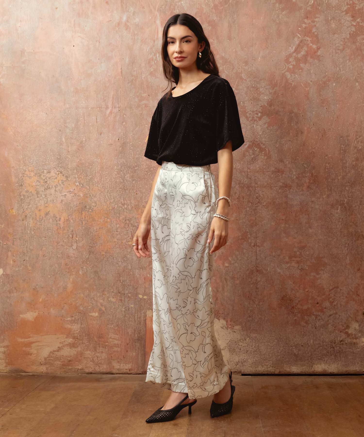 Blusa Para Mujer Con Brillos Suaves Escote Redondo