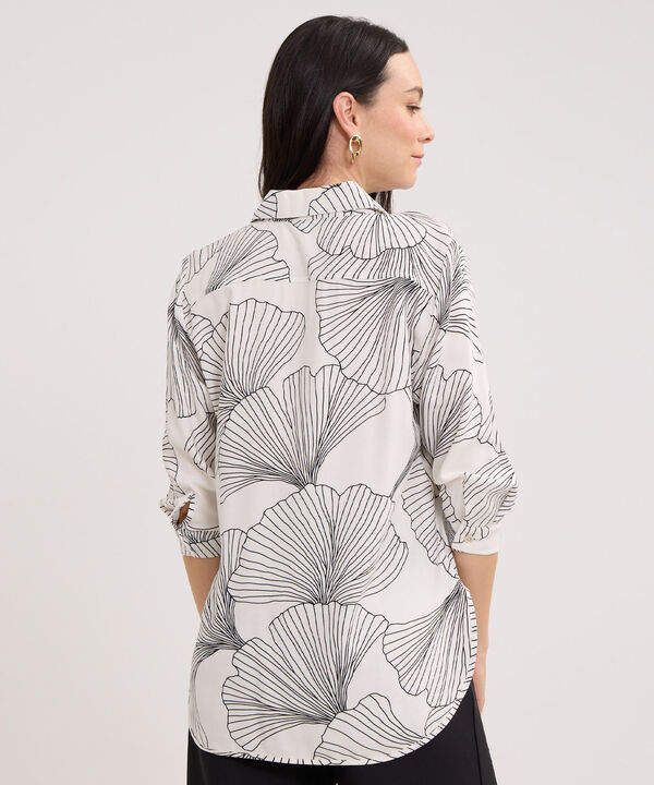 Camisa Estampada Manga Tres Cuartos