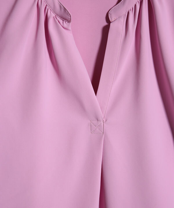 Blusa Unicolor Cuello Mao Con Manga 3/4 image number null