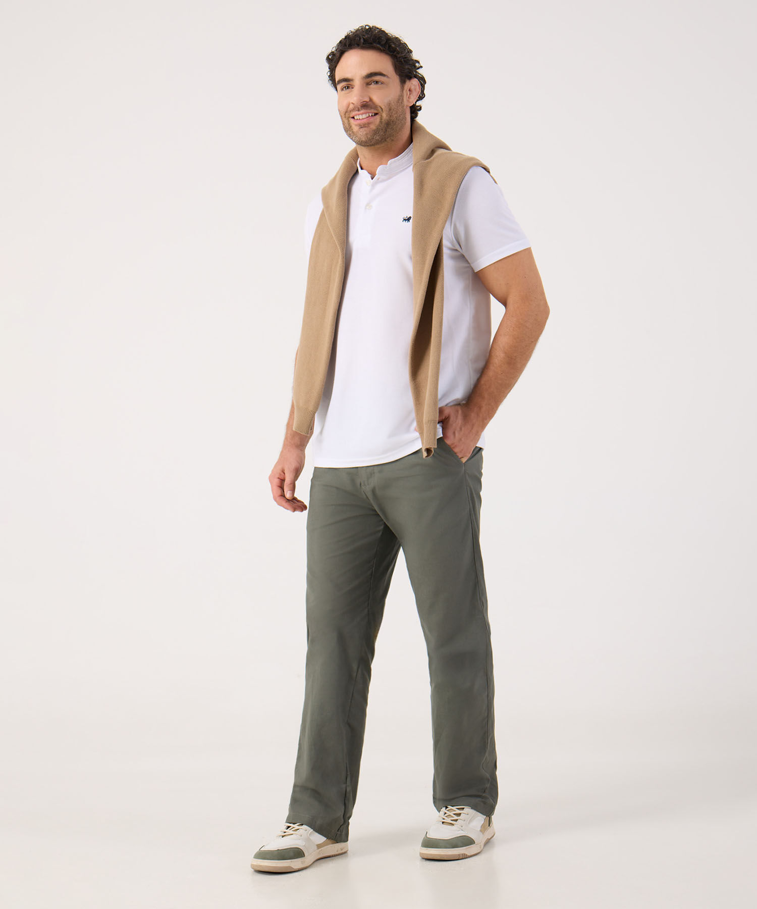 Polo Mao Unicolor Con Pestaña Unicolor  Sin Bolsillo Silueta Slim Fit