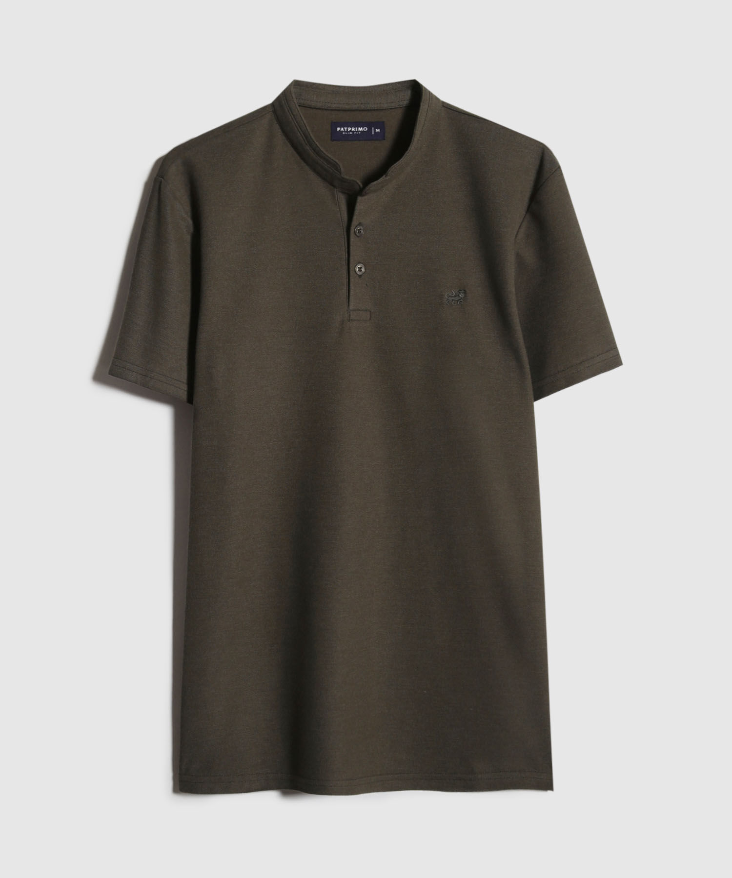 Polo Mao Unicolor Con Pestaña Unicolor  Sin Bolsillo Silueta Slim Fit