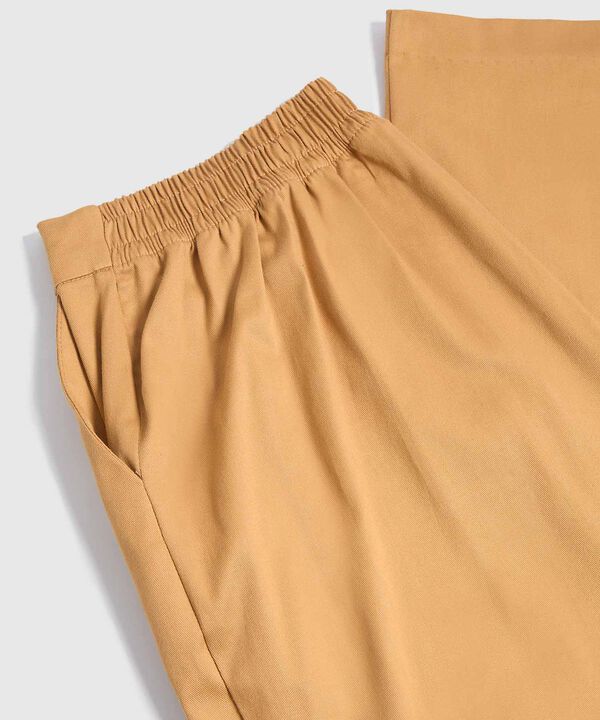 Pantalon unicolor para mujer Curvy image number null