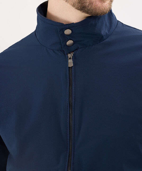 Chaqueta Bomber Cuello Alto image number null