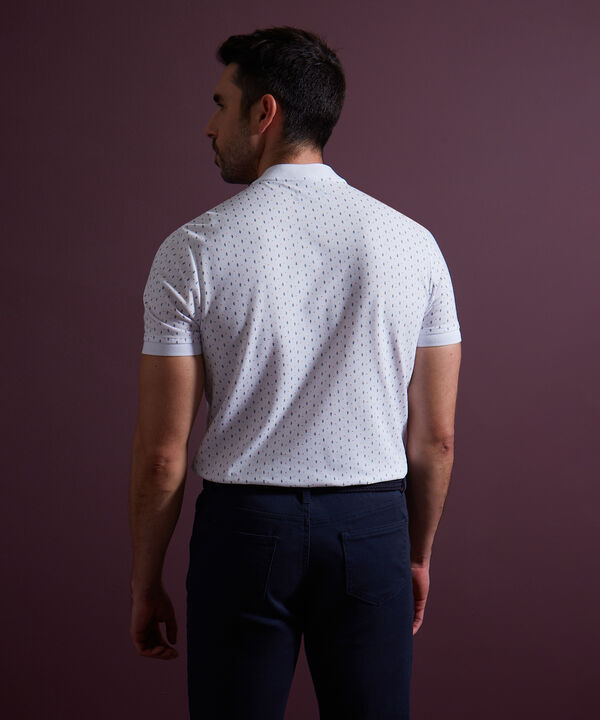Polo Estampada Cuello Mao