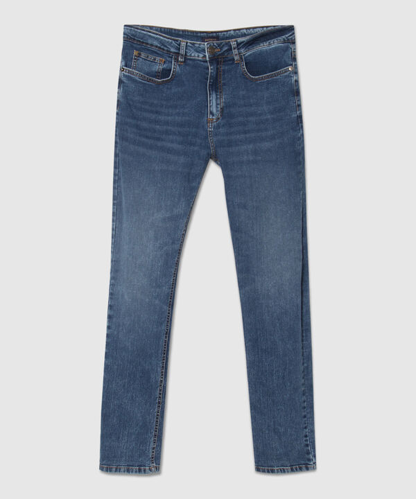 Jean Slim Tono Azul Medio
