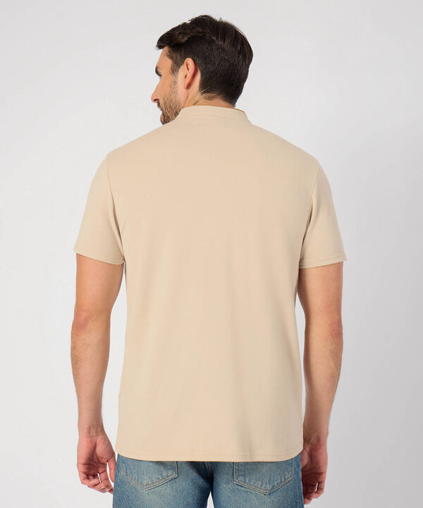 Polo Unicolor Cuello Mao 