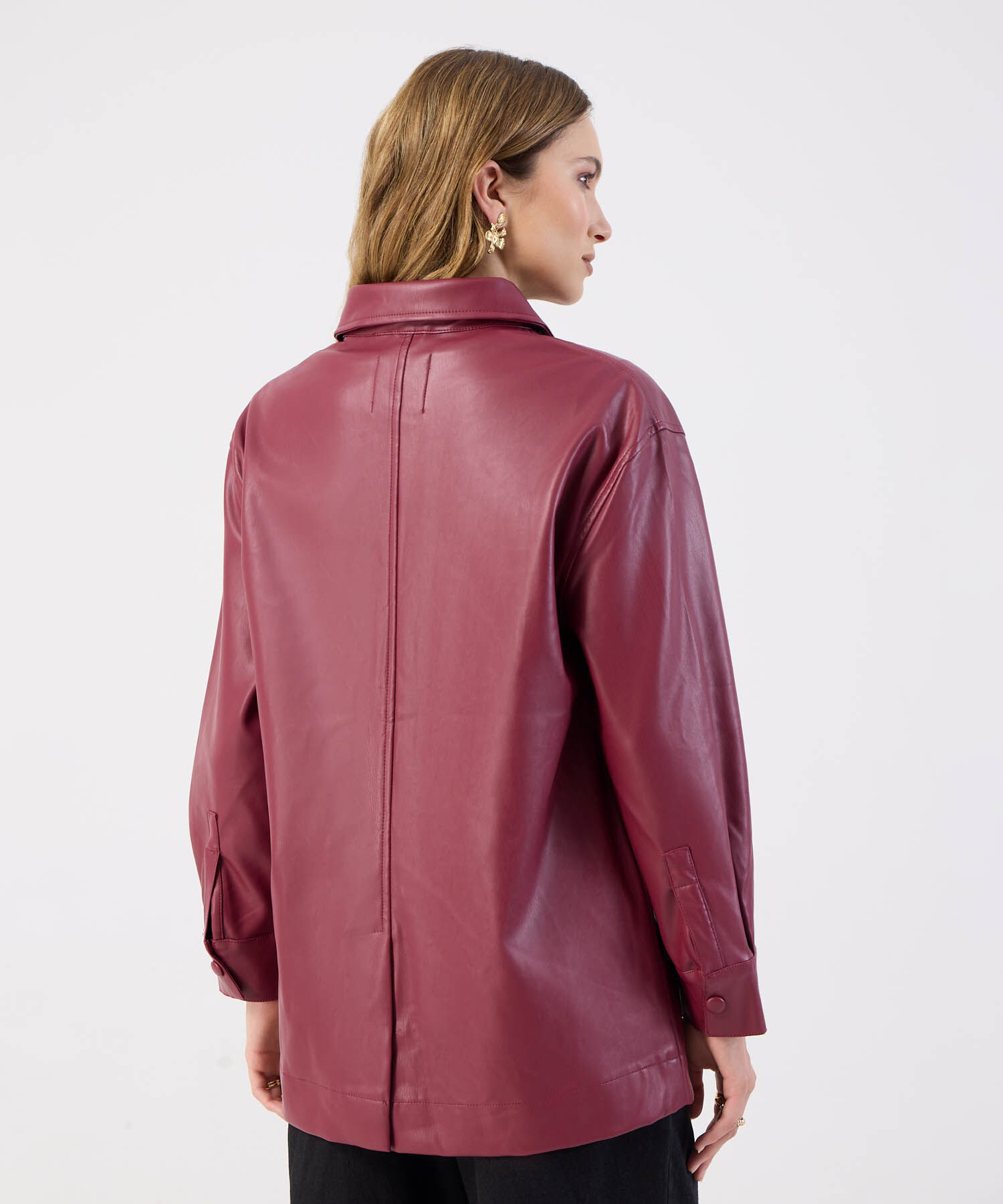 Sobrecamisa Efecto Piel Estilizada