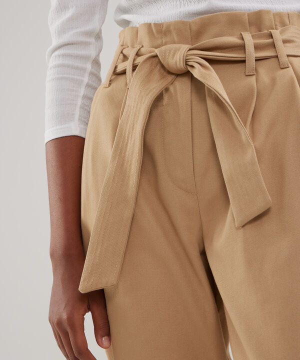 Pantalon Anudado Unicolor image number null