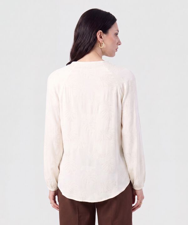 Blusa Botonadura y Escote en V para Mujer
