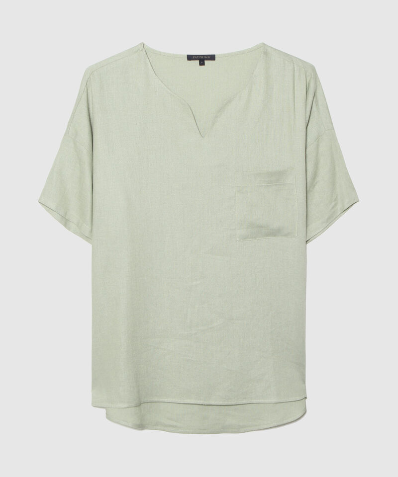 Blusa Escote Redondo Con Abertura Cola De Pato, Bolsillo, Linea Moda Verona