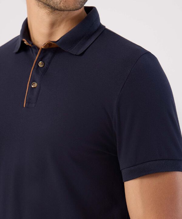 Polo Slim Fit Con Detalles En Contraste image number null