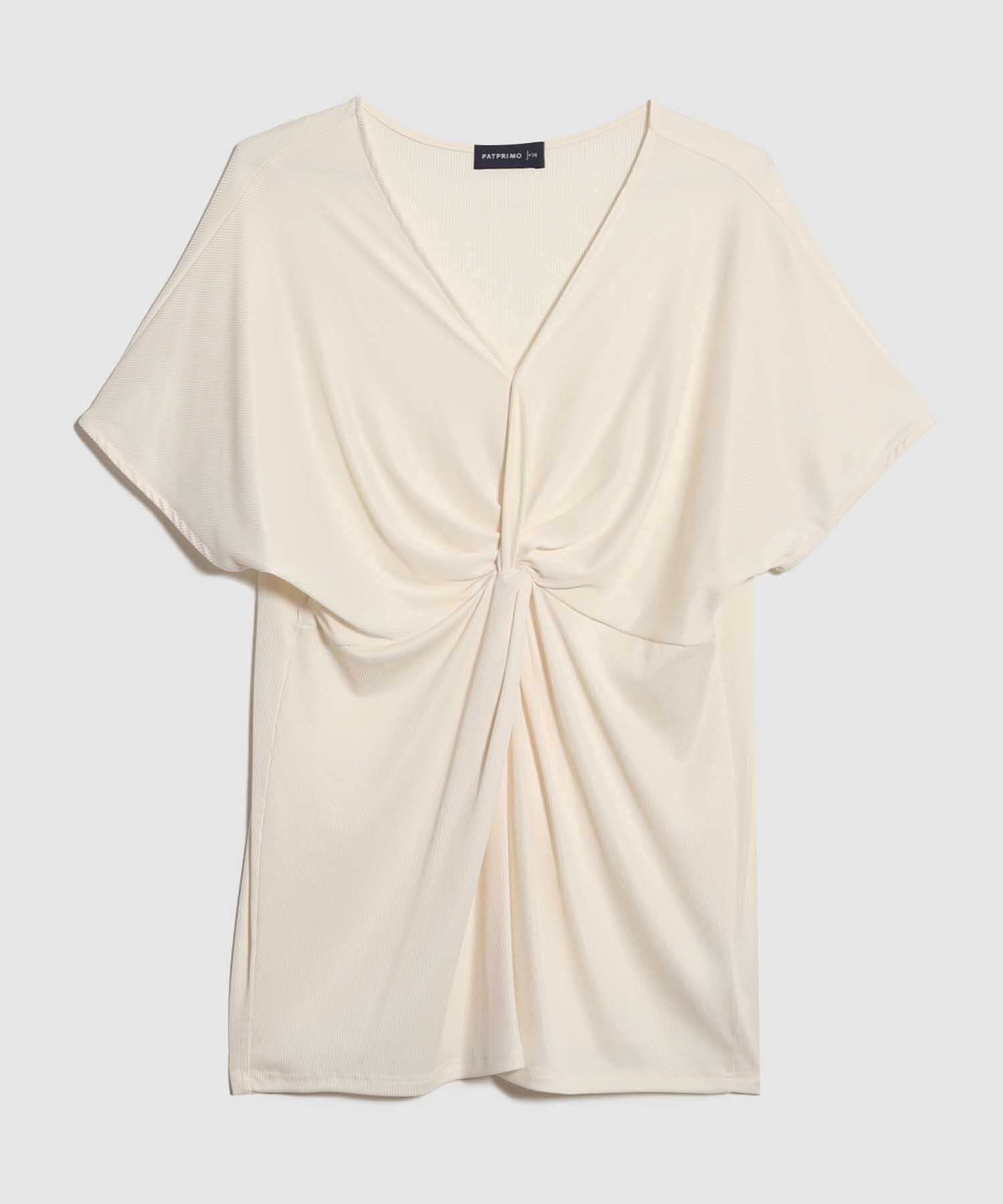 Camiseta con Anudado