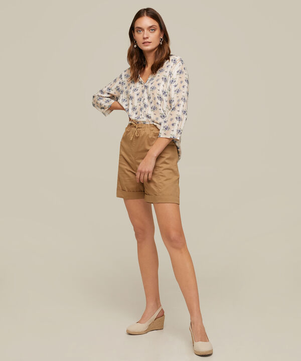 Blusa Cuello Mao a Rayas image number null