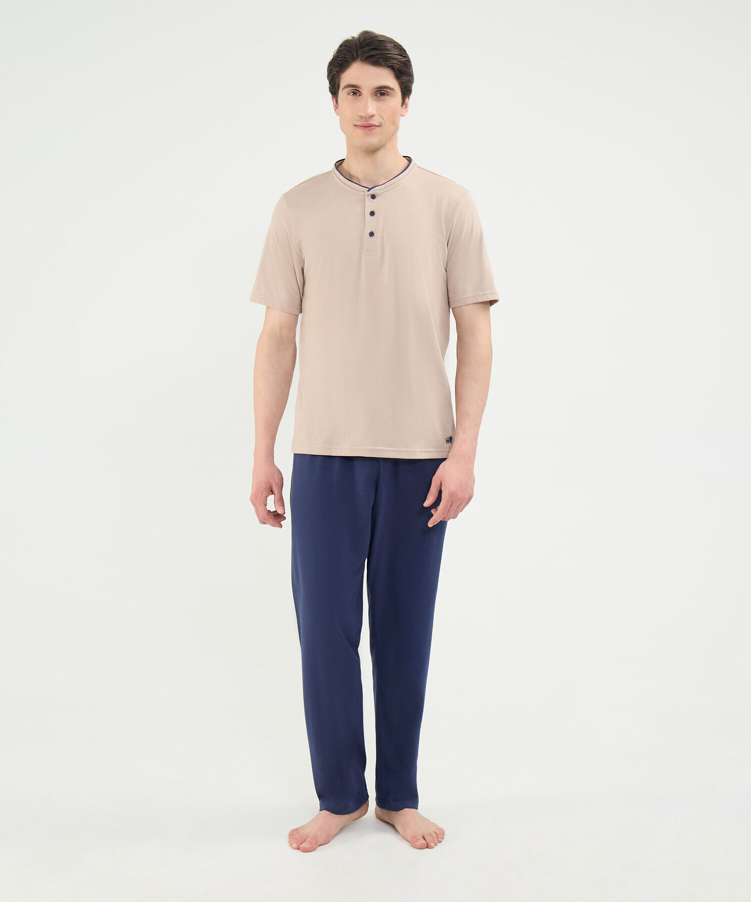 Pijama cuello henley