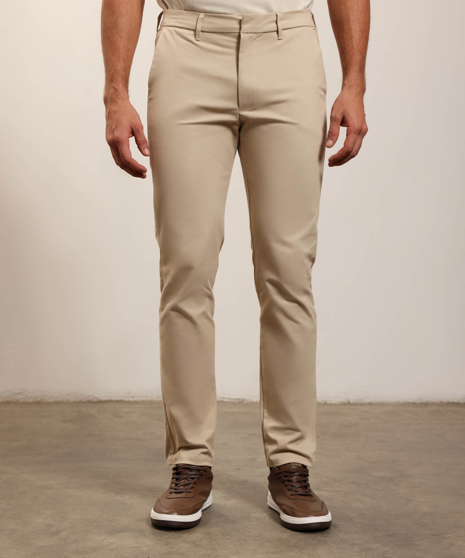 Pantalon Tipo Chino Unicolor 