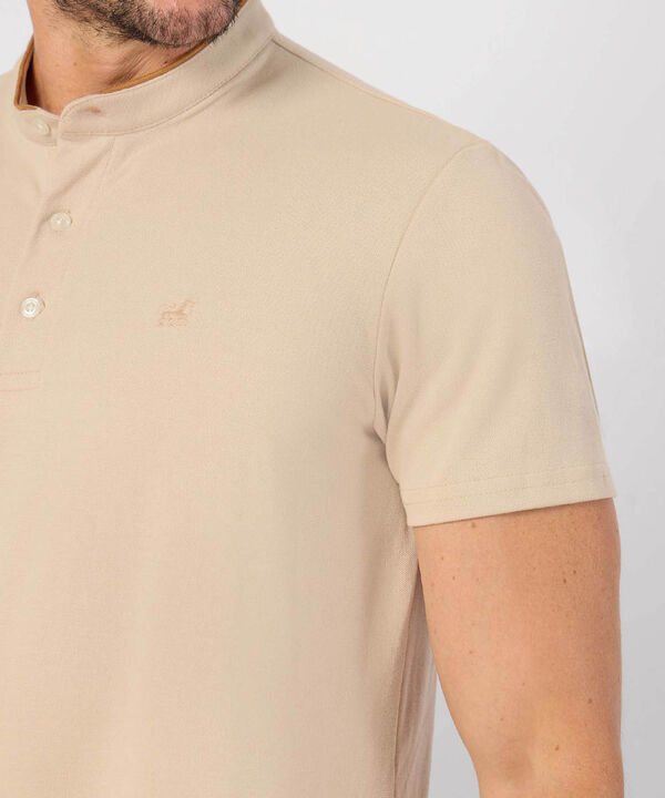 Polo Unicolor Cuello Mao  image number null