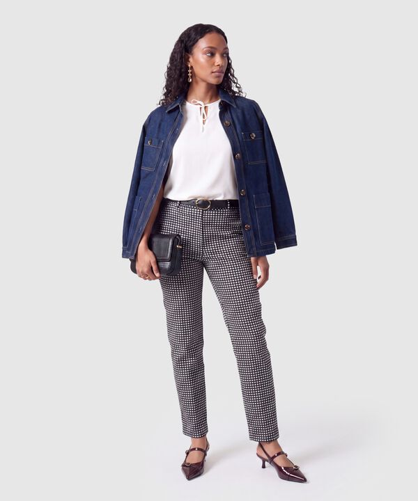 Pantal&oacute;n Chino Estampado Con Cintur&oacute;n Mujer