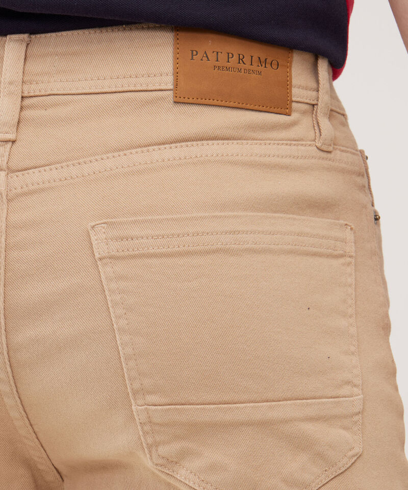 Pantalón Cinco Bolsillos Color Beige
