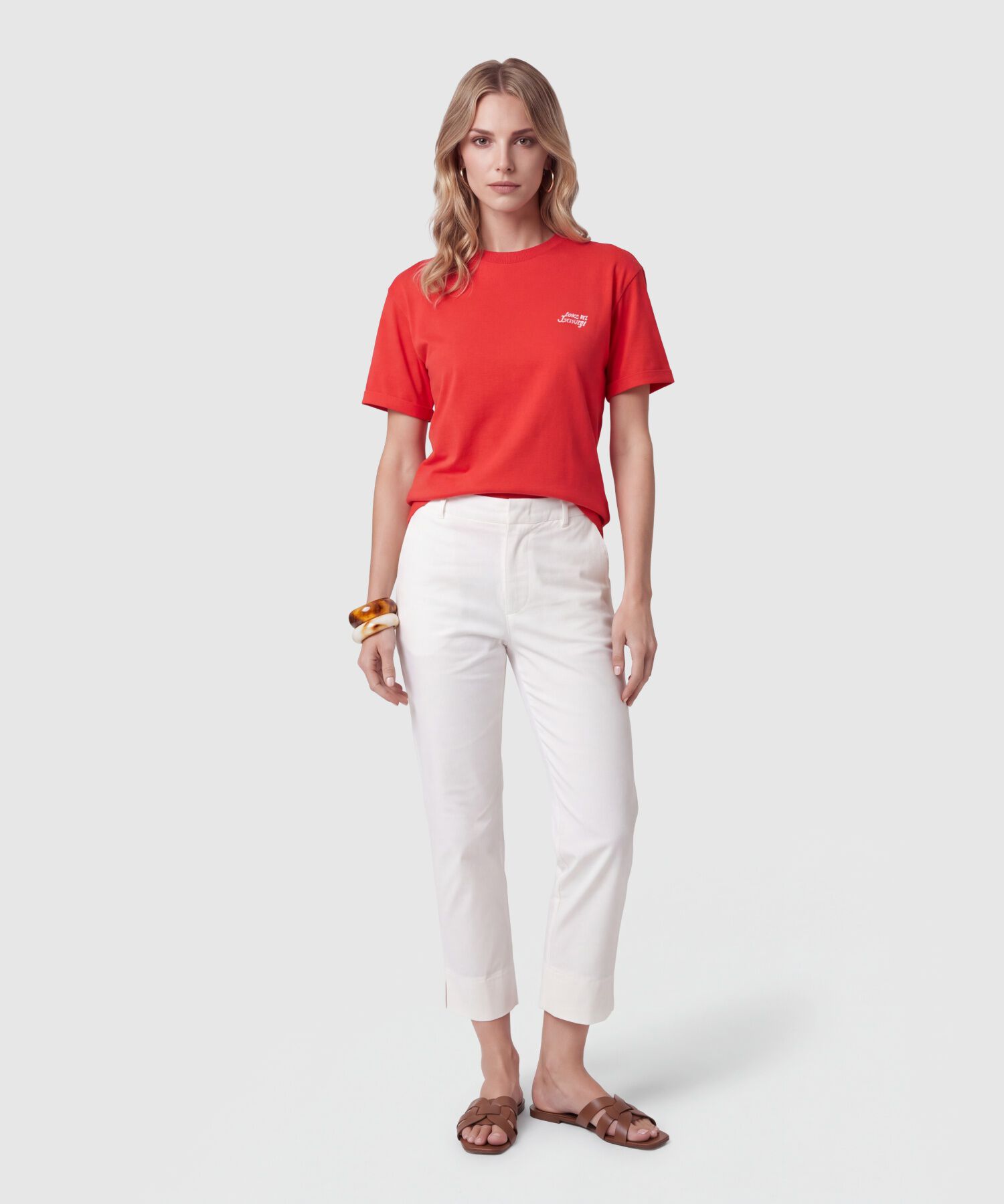Camiseta Con Estampado En Pecho Para Mujer
