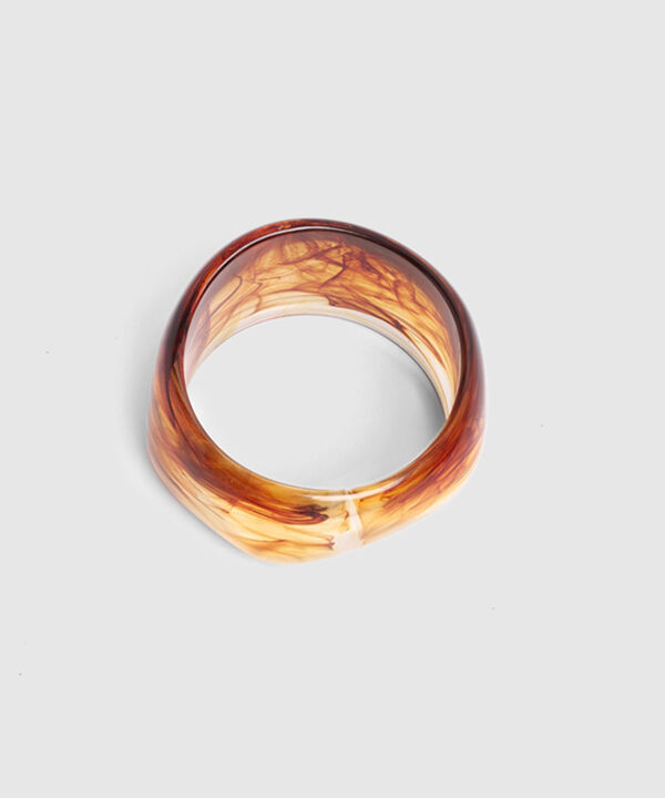 Anillo De Perfil Grueso Org&aacute;nico Para Mujer image number null