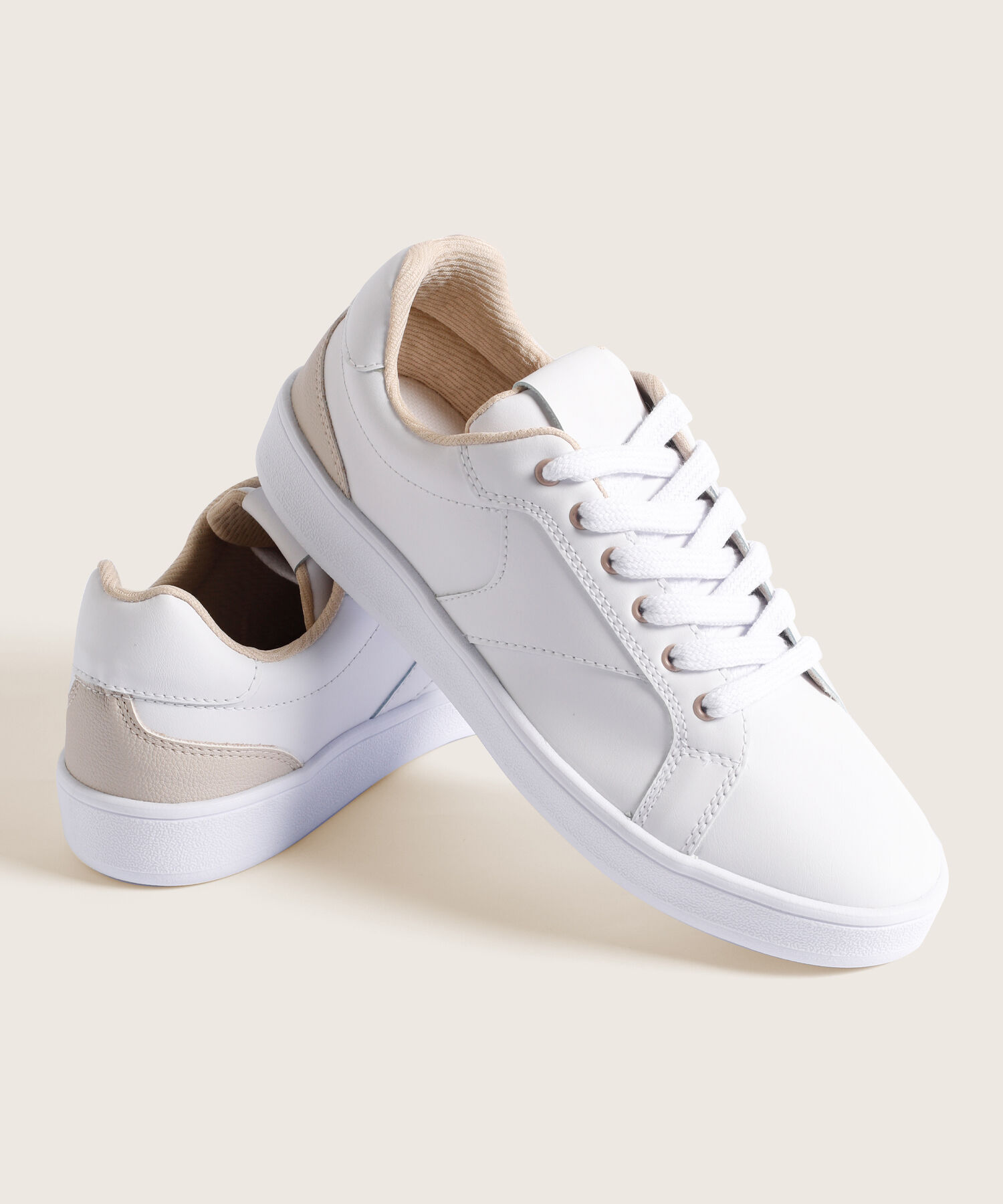 Tenis