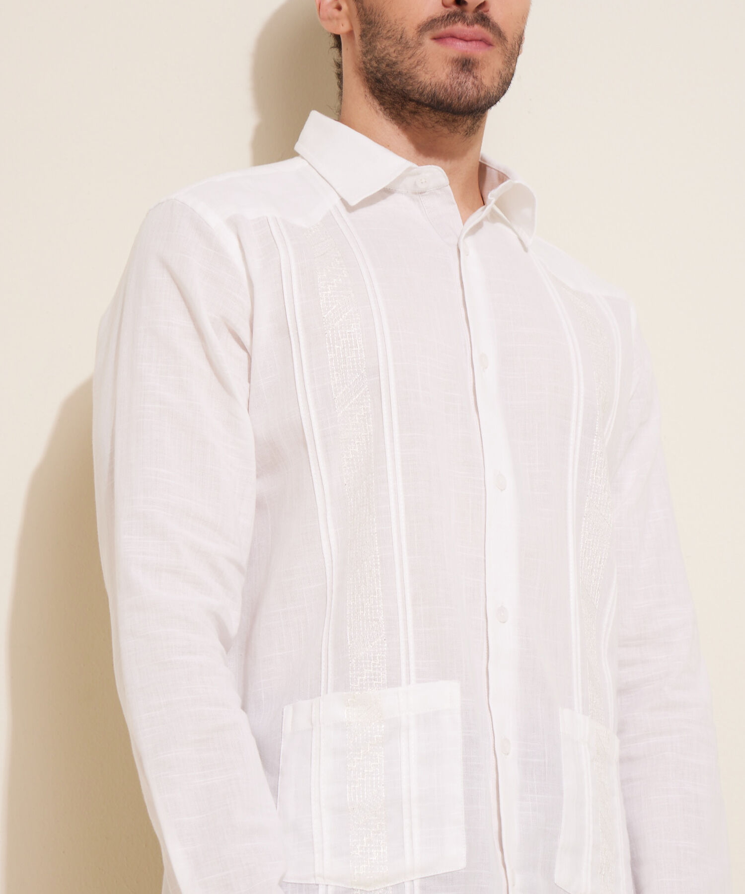 Camisa Guayabera Manga Larga Con Bolsillo