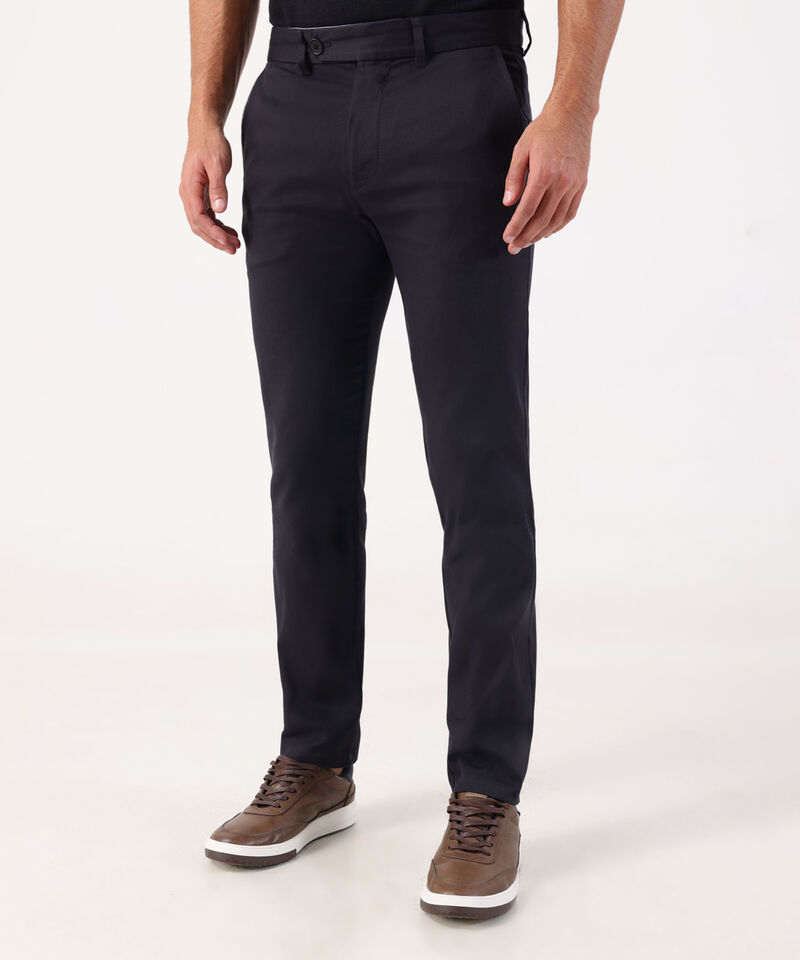 Pantal&oacute;n Unicolor Slim Fit Con Textura