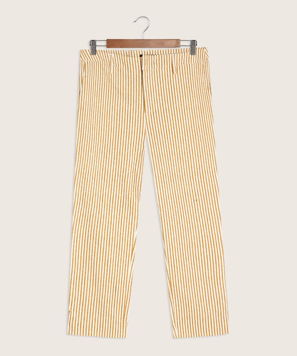 Pantalón Capri Con Bolsillos Laterales
