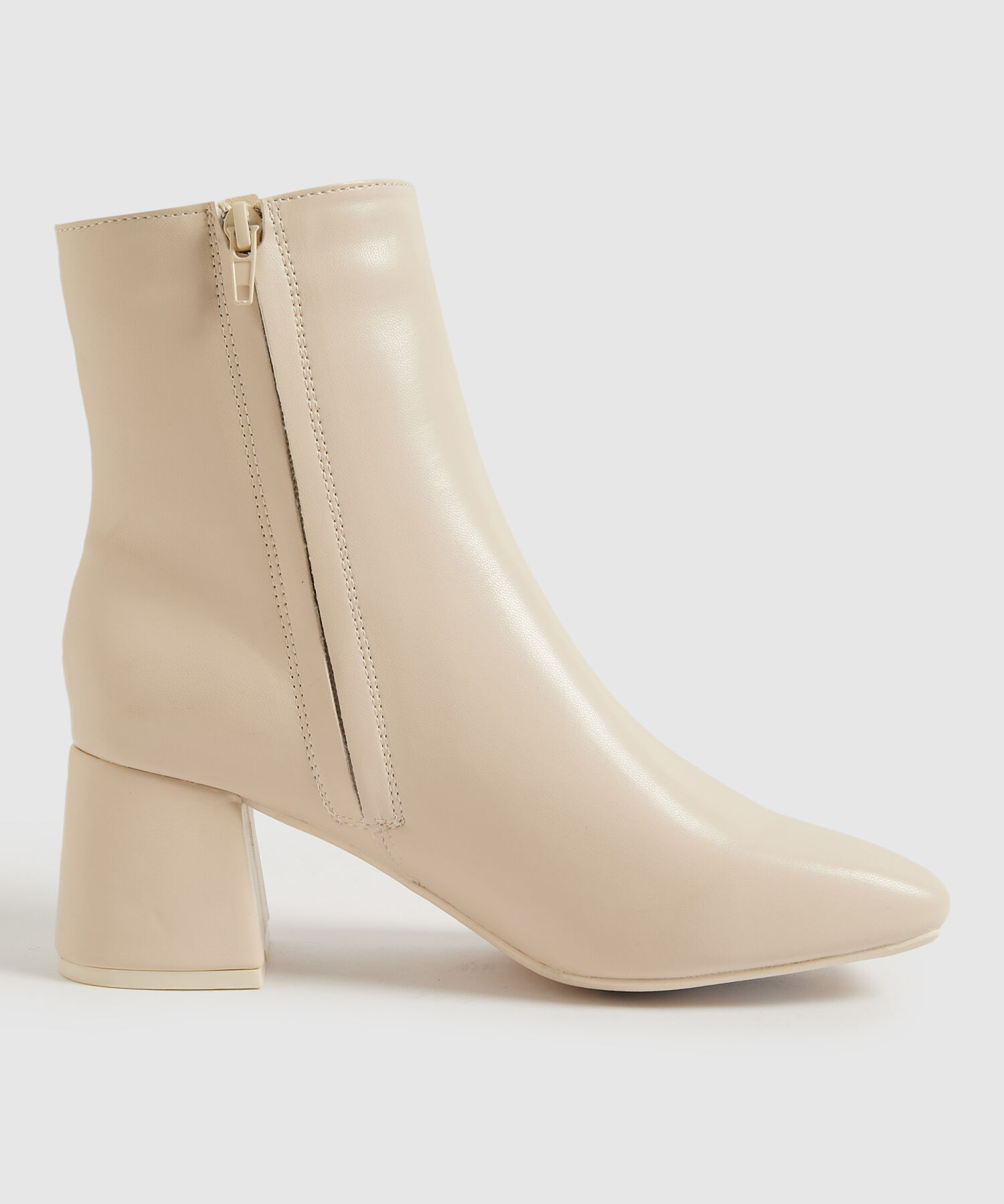 Botines de Tacón