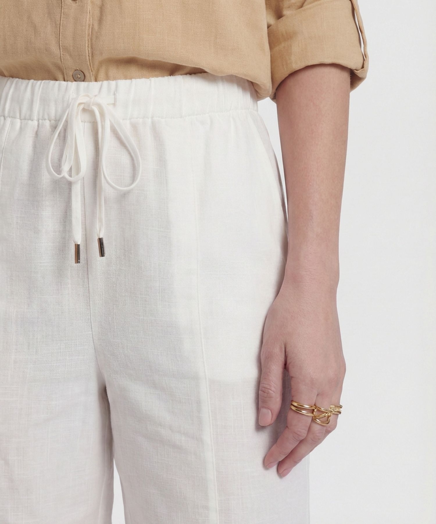 Bermuda Unicolor Con Ajuste De Cord&oacute;n Mujer