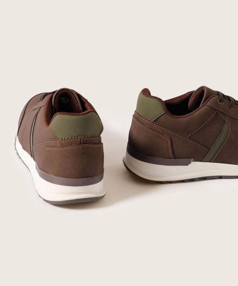Tenis cómodos para un estilo casual