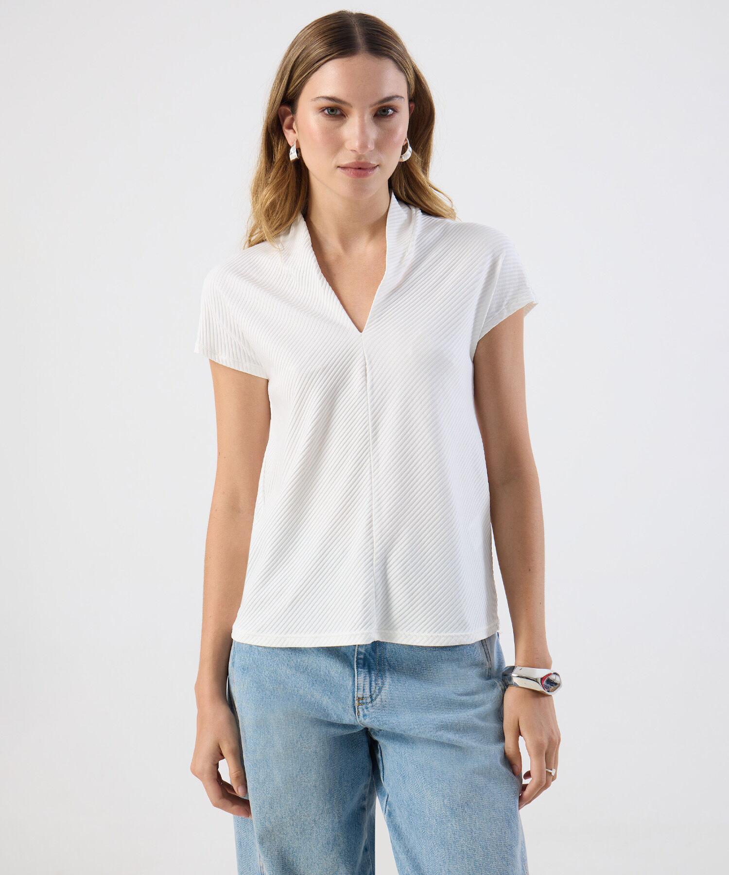 Camiseta Casual Texturizada Escote V Para Mujer