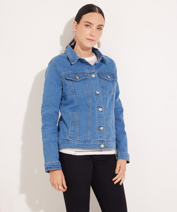 Chaqueta Trucker Tono Azul Medio Claro image number null