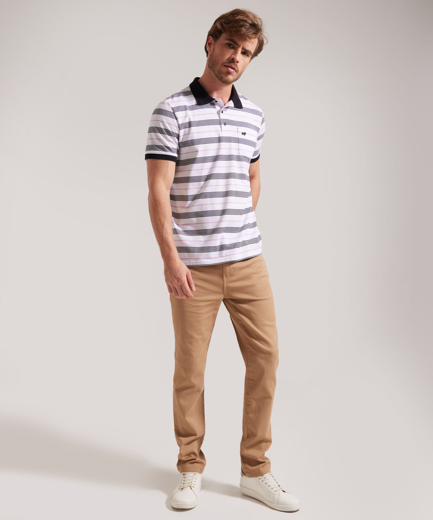 Polo Cuello Y Puños Tejidos Con Bolsillo, Jersey Preteñido, Silueta Regular Fit