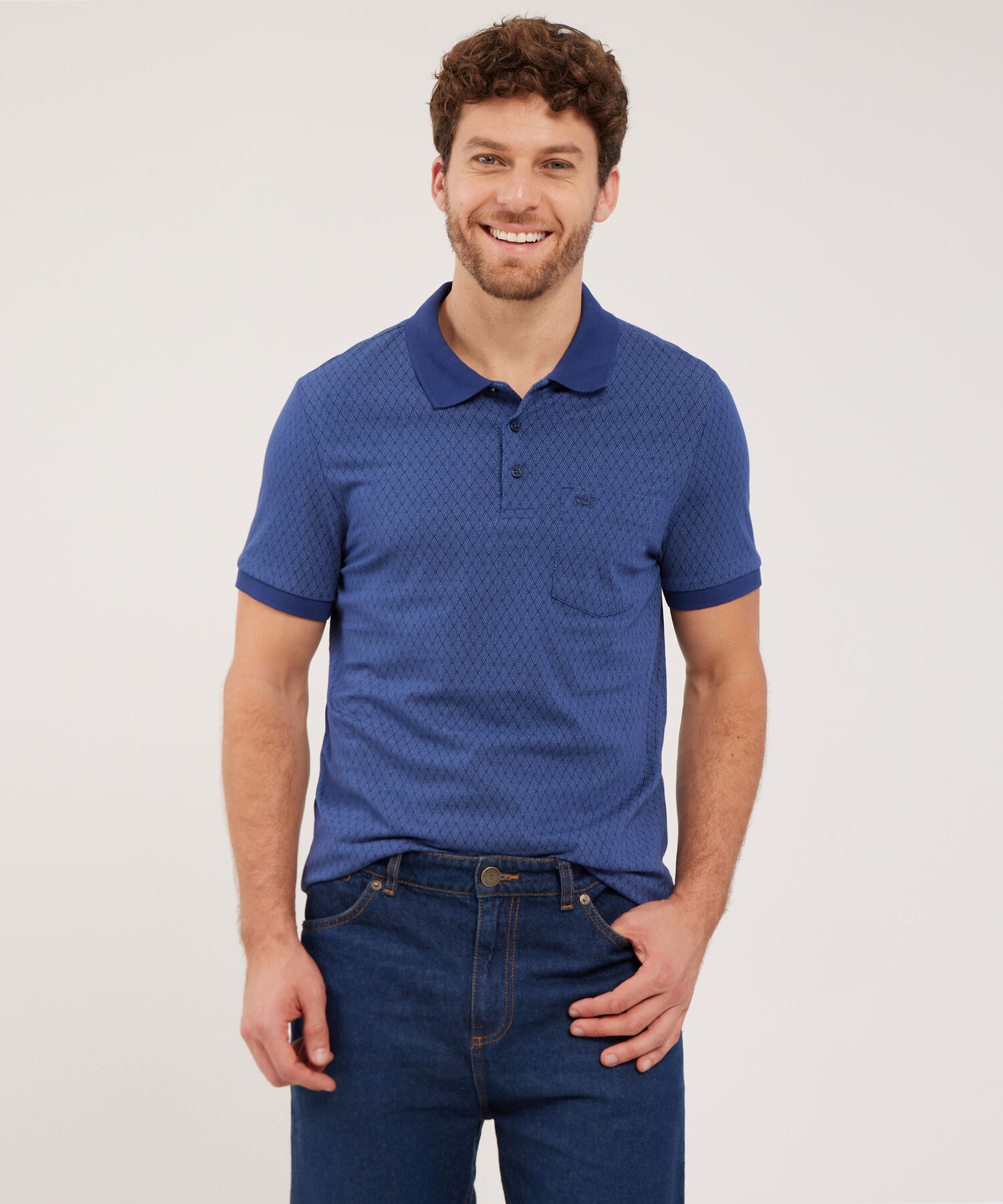 Polo Estampada, Cuello Y Puños Tejidos Con Bolsillo, Silueta Slim Fit,