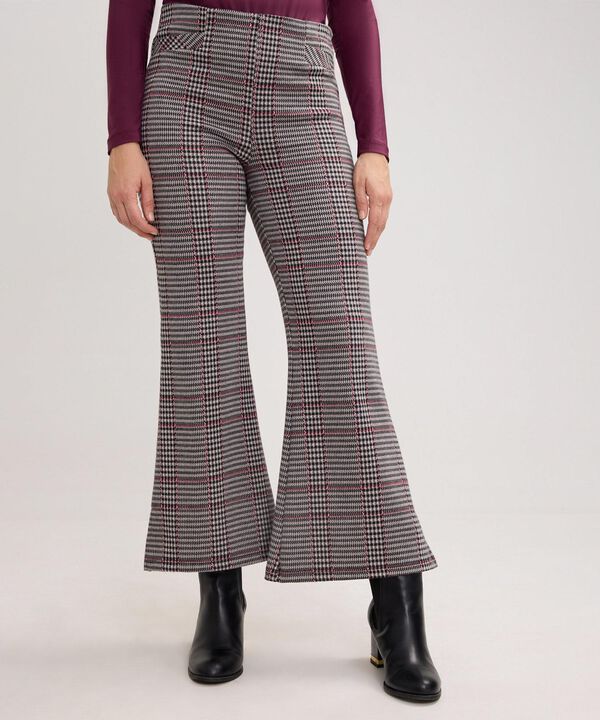 Leggins Tipo Flare Preteñido Con Ribete En Costados Y Pretina Invisible image number null