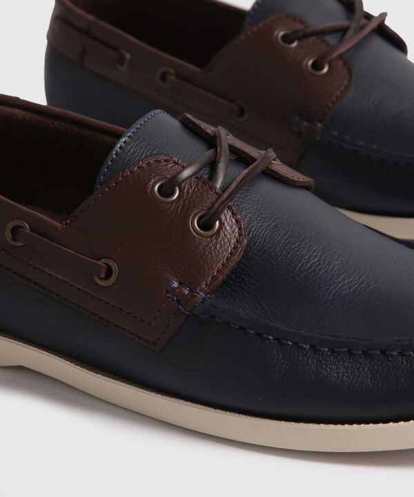 Mocasines Driver en Cuero