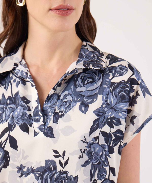Blusa Con Estampado Floral  image number null