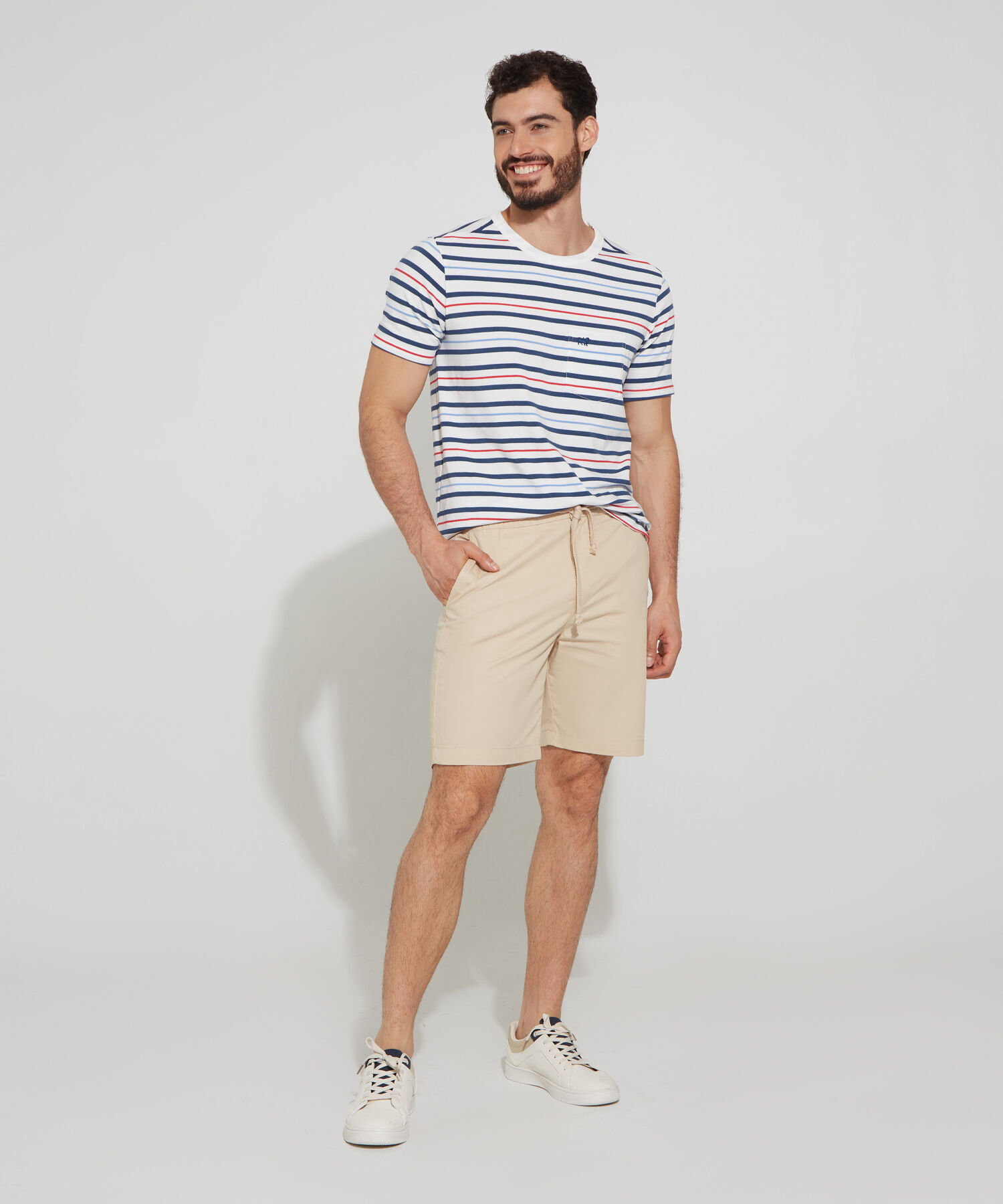 Bermuda Unicolor Con Cintura Elástica, Cordón Ajustable Y Bolsillos Laterales