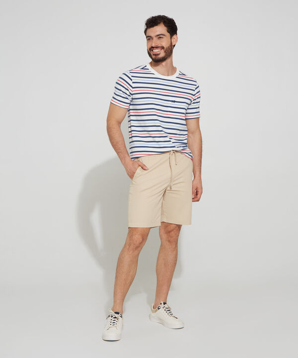 Bermuda Unicolor Con Cintura Elástica, Cordón Ajustable Y Bolsillos Laterales