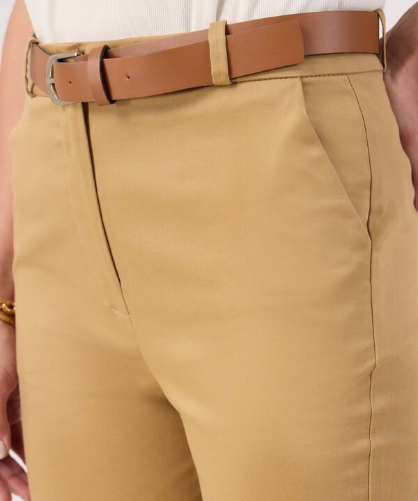 Pantalon chino  image number null